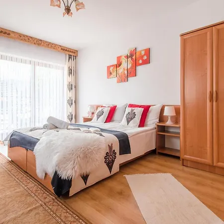 Wrzos Bed & Breakfast