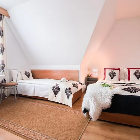 Wrzos לינה וארוחת בוקר 3*