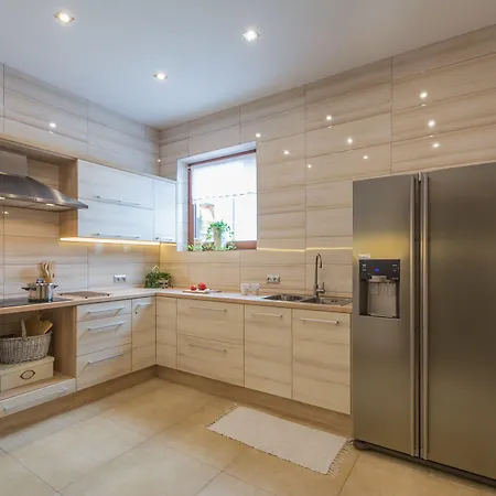 Wrzos Bed & Breakfast 3*