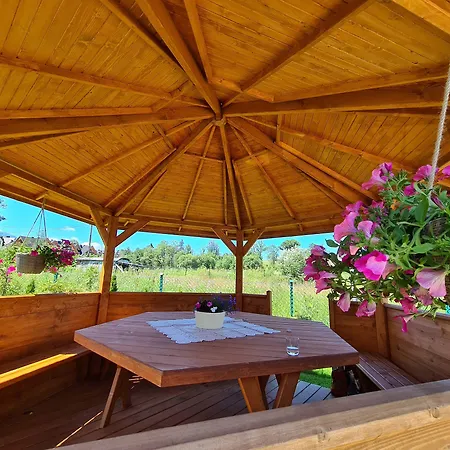 Wrzos ベッド・アンド・ブレックファスト ザコパネ