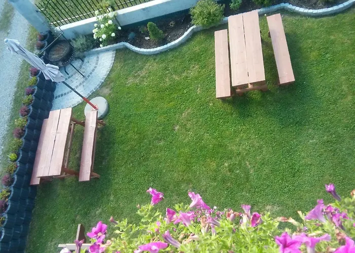 石楠别墅旅馆 住宿加早餐酒店 3*